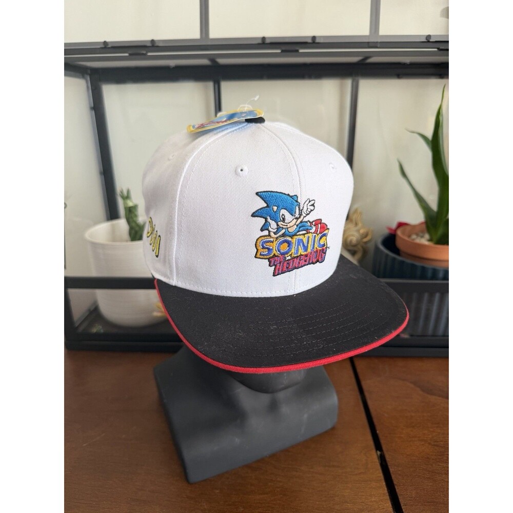 Vintage SEGA Sonic the Hedgehog White Black Snapback Hat Animation Video Game